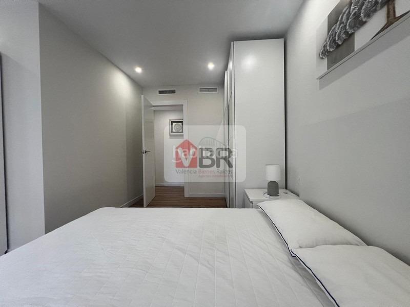 Foto 9e854112-929c-4f81-92ea-3881daff7158. Rent flat with heating parking in La Bega Baixa - Plaza Xúquer Valencia