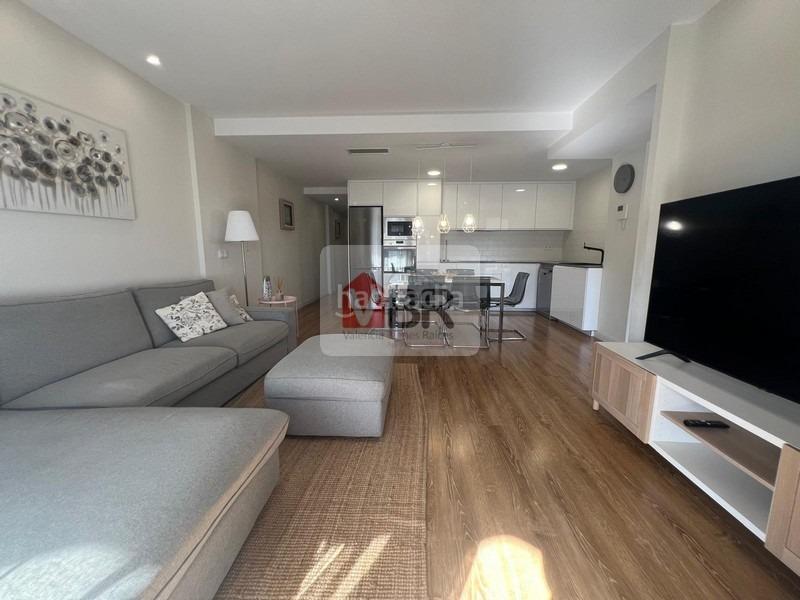 Foto a5255f8e-8093-49f2-b38b-156832e5167b. Rent flat with heating parking in La Bega Baixa - Plaza Xúquer Valencia