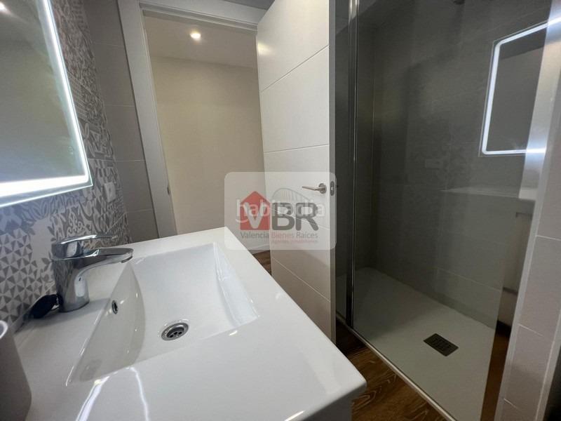 Foto ae870184-15d6-4442-8bf9-bf97690440a4. Rent flat with heating parking in La Bega Baixa - Plaza Xúquer Valencia