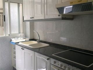 Lloguer Pis  Avenida cardenal benlloch. !! estudiantes !! estupendo precio, piso reformado