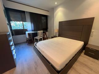 Location Appartement  Calle amistat de l'. Solo estudiantes. contrato temporal por motivos de estudio. 2 do