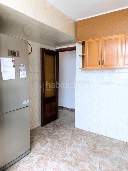 Foto d131e268-859a-4522-8f4d-3bfdc5adeffc. Pis amb aparcament a Safranar Valencia