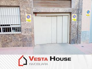 Car parking in Centro. Garaje en san vicente (centro) segunda mano 10 m2