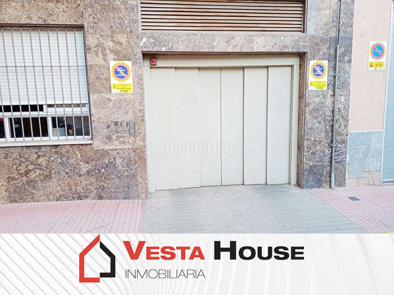 Foto 03f62d7a-765f-465e-a505-65f2a1d5af60. Aparcament cotxe a Centro Sant Vicent del Raspeig