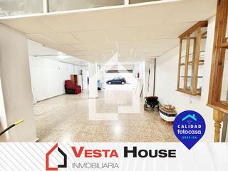 Local commercial  Calle cura francisco maestre. Local en venta en zona universidad