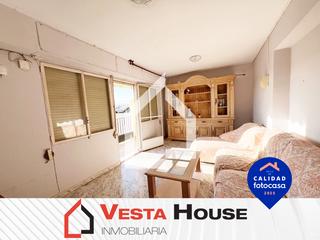Appartement  Calle maestro chapí. Piso en zona centro con 3 habitaciones y balcón