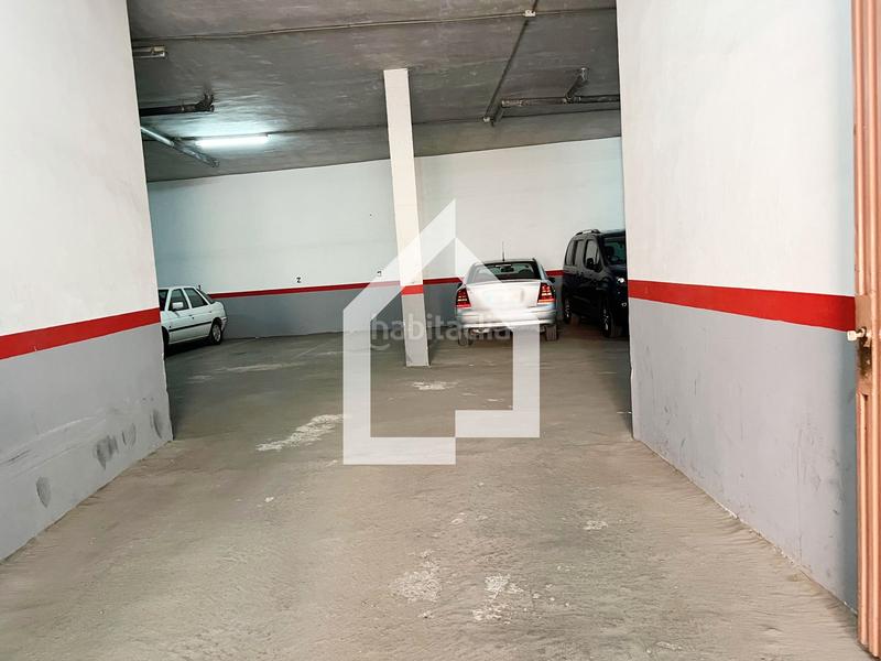 Foto 26a10e2c-3d77-432f-b67f-35592c9a2260. Parking voiture dans Centro Sant Vicent del Raspeig