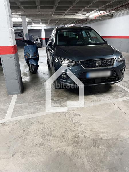 Foto ddbfc970-037f-425c-b175-4c269834c4af. Autoparkplatz in Norte Sant Vicent del Raspeig