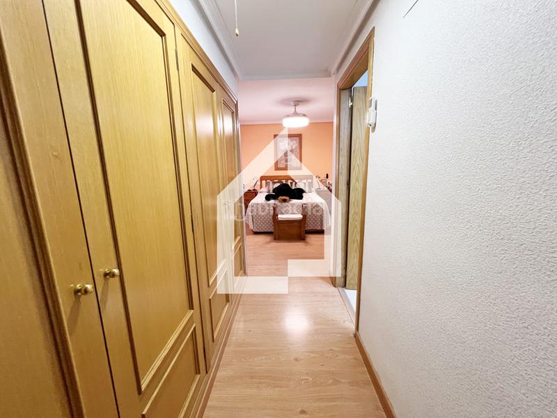 Foto 2e30a0e8-2373-4984-b5a4-29f9388a4b83. Semi detached house with parking in Norte Sant Vicent del Raspeig