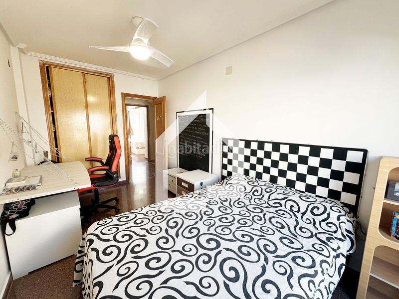 Foto a4dcde82-fe01-458f-8396-79ebe173f5b9. Semi detached house with fireplace in Centro Mutxamel