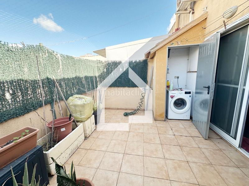 Foto a72a1c2d-76bb-4115-8240-467d7943671d. Semi detached house with fireplace in Centro Mutxamel