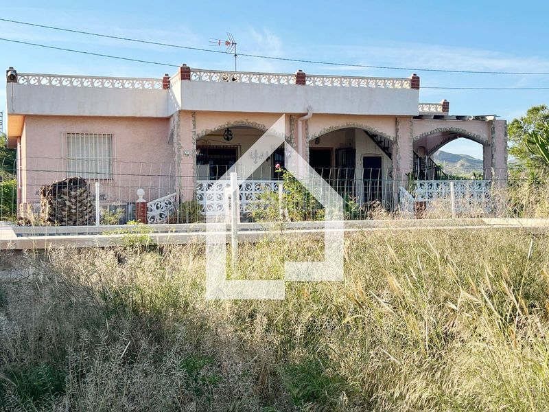 Foto 552d8f62-db53-4a97-adef-06a9bb5c80cc. Xalet a Valle del Sol Mutxamel
