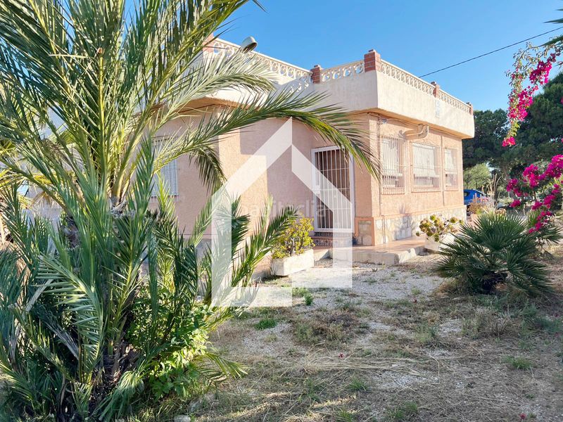 Foto df3dadee-a795-4934-a2b5-fe7275a6dd2f. Xalet a Valle del Sol Mutxamel