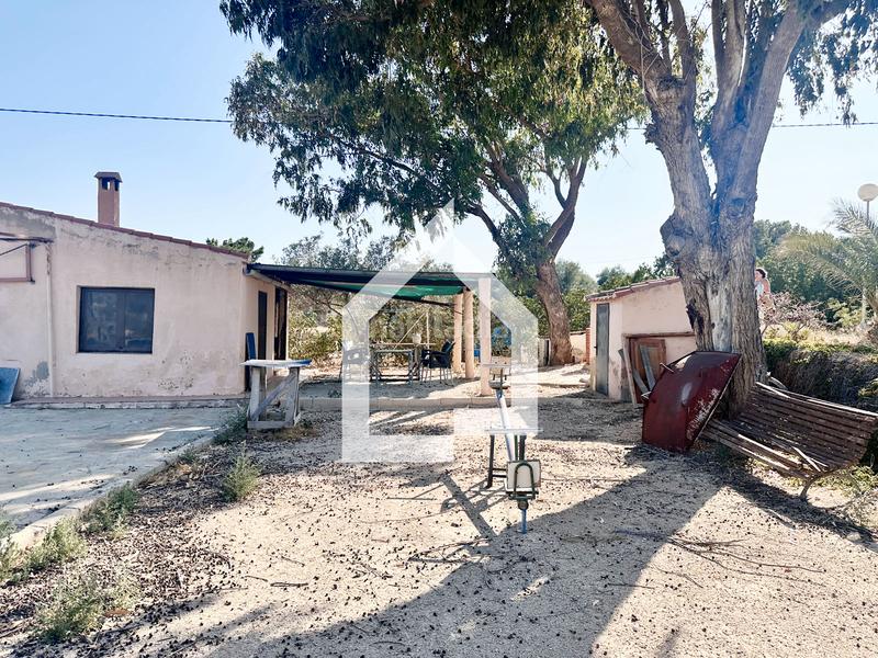 Foto 2be33ad0-f73b-41f7-8a85-302fba20d201. Xalet a Villamontes-Boqueres Sant Vicent del Raspeig