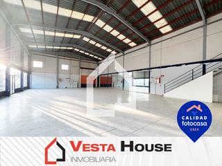 Bâtiment à usage industriel à Carretera de agost 99. Oportunidad nave con patio en primera línea pol. canastell