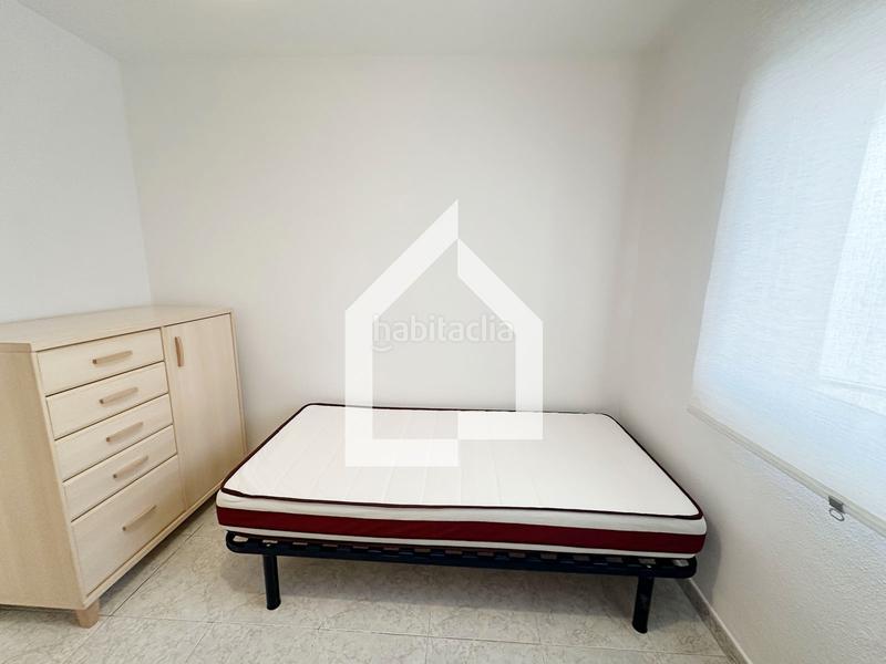 Foto 3e78b4e3-bfde-4e8f-b0a0-efa9c97ae0ac. Alquiler piso  en alquiler de larga temporada con patio, electrodomésticos y amueblado en Sant Vicent del Raspeig