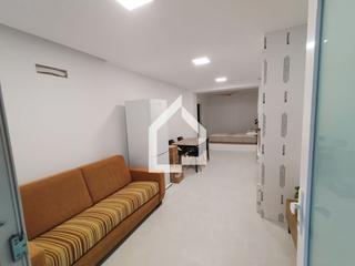 Location Appartement  Carrer san isidro. Loft en alquiler por 11 meses