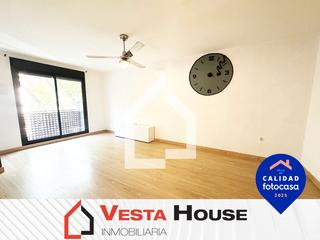 Etagenwohnung  Colonia santa isabel. Amplio piso con 3 habitaciones, garaje y trastero