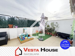 D�plex  Calle de magallanes. D�plex con terraza �tico y garaje en el centro de san vicente