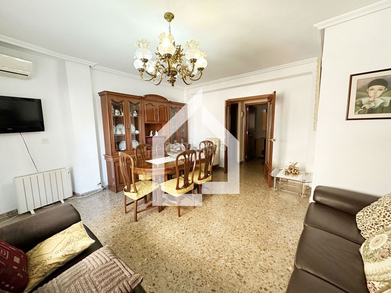 Foto 875dcca6-8e90-40cb-ab54-d3f354581427. Flat in carrer alicante 37 in Centro Sant Vicent del Raspeig