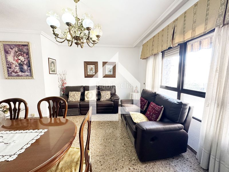 Foto 8d9b6244-585f-411e-b9dd-5d17b581d6dc. Flat in carrer alicante 37 in Centro Sant Vicent del Raspeig