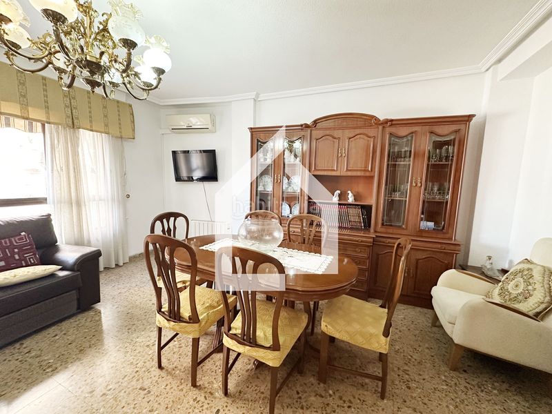 Foto d5e37443-6ccc-4d99-886a-87676693eb4f. Flat in carrer alicante 37 in Centro Sant Vicent del Raspeig