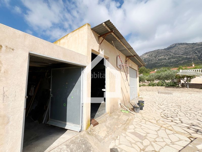 Foto 813ac205-522f-402b-a6d2-a16e24af9239. Xalet amb xemeneia aparcament piscina a Tibi