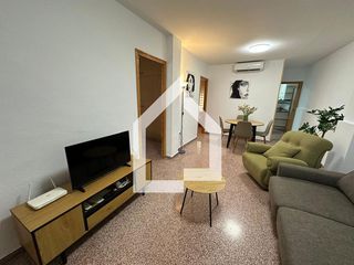 Location Maison  Calle juan ramón jiménez. Alquiler estudiantes 26/27 con 3 habitaciones, baño, aseo y terr