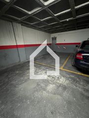 Location Parking voiture  Carrer doctor trueta. Alquiler garaje