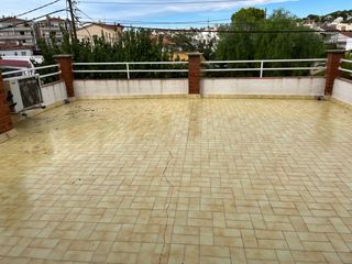 Pis a Creixell. Piso luminoso y acogedor en venta en una ubicaci�n privilegiada!
