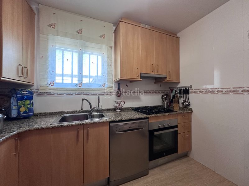 Foto d7df3224-c867-40ba-b4cf-1f186922511f. Casa amb calefacció aparcament a Babilonia Torredembarra