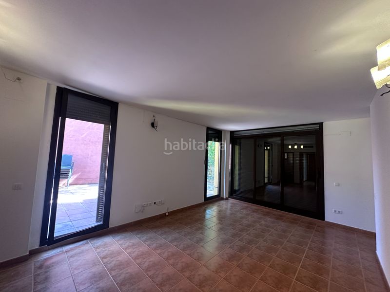 Foto 43352c20-0ad5-4b81-8279-018f6c842952. Casa a passeig esquirol 5 a La Mora Tarragona