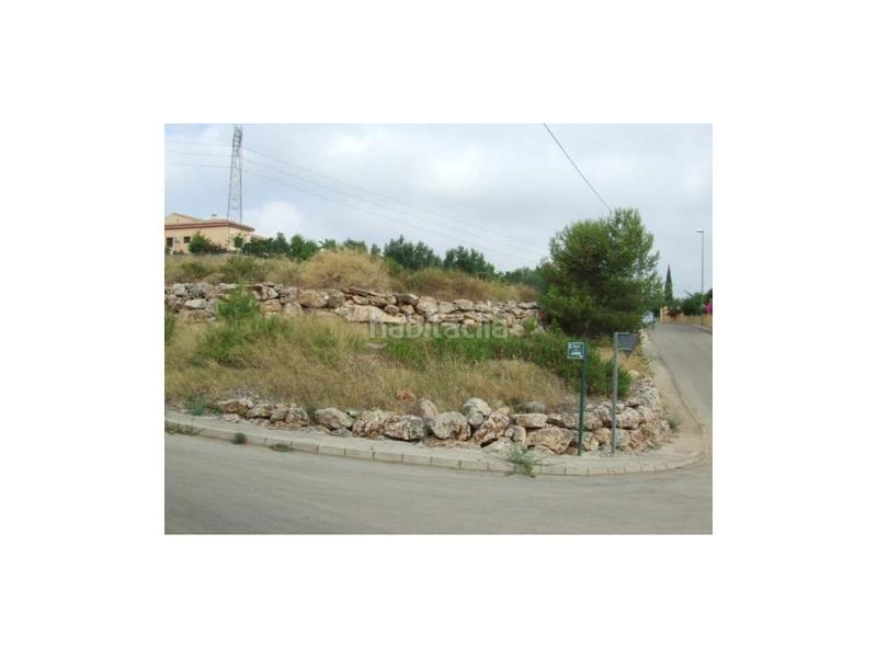 Foto 4ddc3970-0765-4290-aa36-48de9c039448. Terrain résidentiel dans Alberic