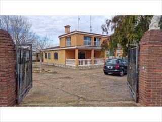 Casa a Rafelguaraf. Garrigues exclusivas le ofrece este chalet de 366 m construidos