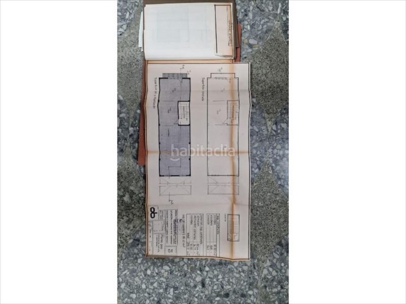Foto 786b36fa-1097-46bd-b407-903c088d1bed. Edifici a Alberic
