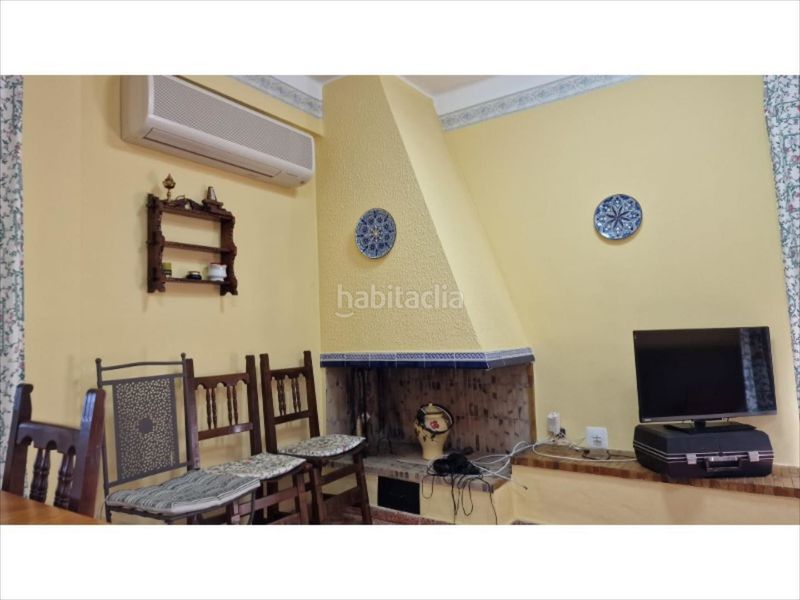 Foto df4cc643-c26e-4a84-bf78-5e7e4e8ce712. Casa amb piscina a Alberic