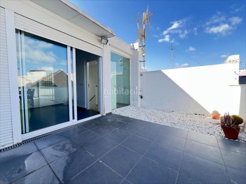 Foto 3688282c-b0c4-43ef-9661-059fb4d5dbec. Casa oportunidad, casa totalmente reformada, muy amplia y con garaje!!!descubre un espacio pensado para disfrutar cada día en familia, en Alzira