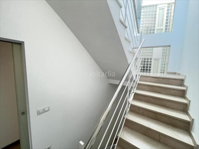 Foto dcbdf6b7-94f4-4cd0-92aa-c06166d32b19. Casa oportunidad, casa totalmente reformada, muy amplia y con garaje!!!descubre un espacio pensado para disfrutar cada día en familia, en Alzira