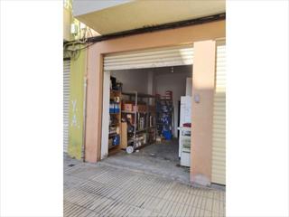 Appartement à Sants Patrons. Cabina a pie de calle de 4,95 x 3,12 en la calle doctor fleming