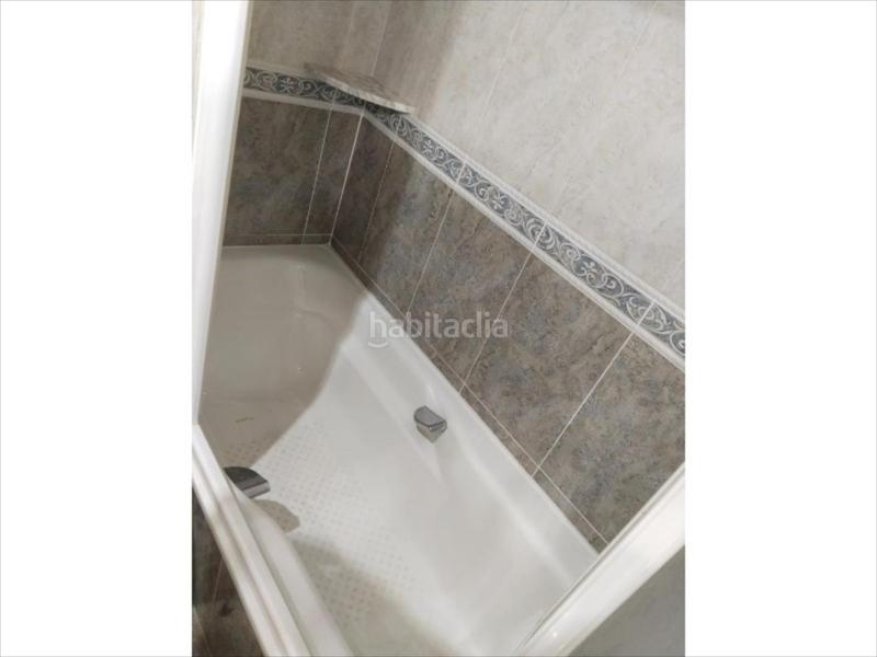 Foto efdfd850-6e42-48cb-a1cb-2899aec48654. Casa a Sants Patrons Alzira