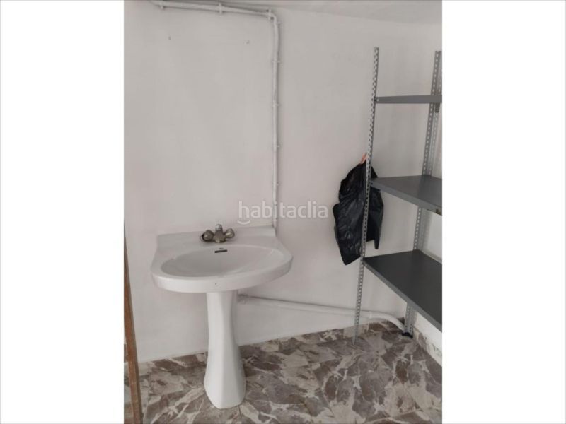 Foto 36a020eb-9564-40b9-9389-aee4ed3da8e2. Aparcament cotxe a Albuixarres Alzira