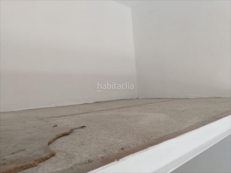 Foto 9ac9f995-ac1d-4da5-85cd-9d17a86ae4cc. Aparcament cotxe a Albuixarres Alzira