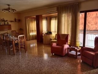 Piso en Carcaixent. La inmobiliaria garrigues exclusivas le ofrece este piso de 160