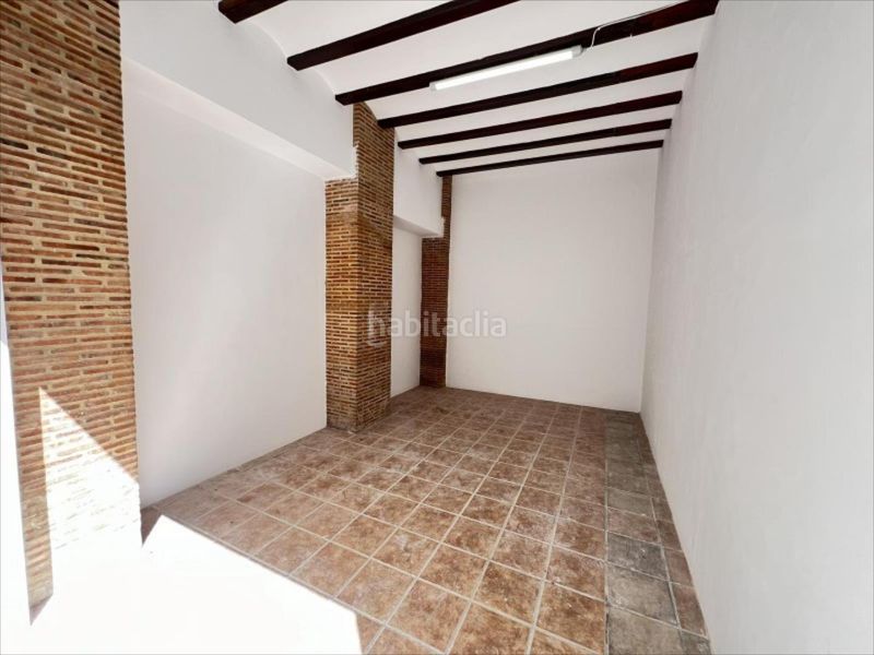 Foto 1c66c49b-ed58-47d3-a783-95ade4c683b7. Aparcament cotxe a Sants Patrons Alzira