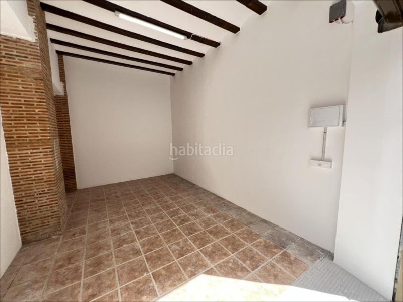 Foto 51144032-a851-4ea9-8959-74f840b28af5. Aparcament cotxe a Sants Patrons Alzira