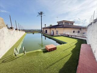 Maison à Urbanitzacions i Pedanies Nord. Chalet urbano con toda la viviendae en una misma planta, con amp