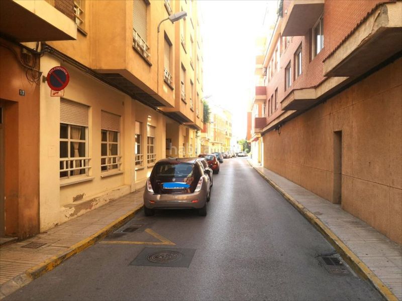 Foto 6b49fbb9-f986-401f-8655-8aa7f8900ba5. Car parking in Caputxins Alzira