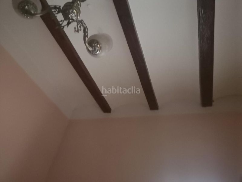 Foto fd9284ed-7334-4423-b7b7-9a256ae6d854. Casa adossada a Centre Alzira