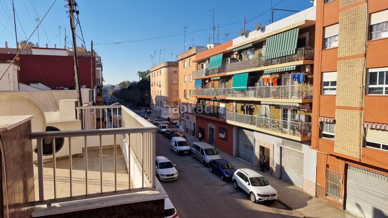 Foto ad17fa83-62aa-45e1-bdff-ed875a996609. Pis a Alquenència - Venècia Alzira
