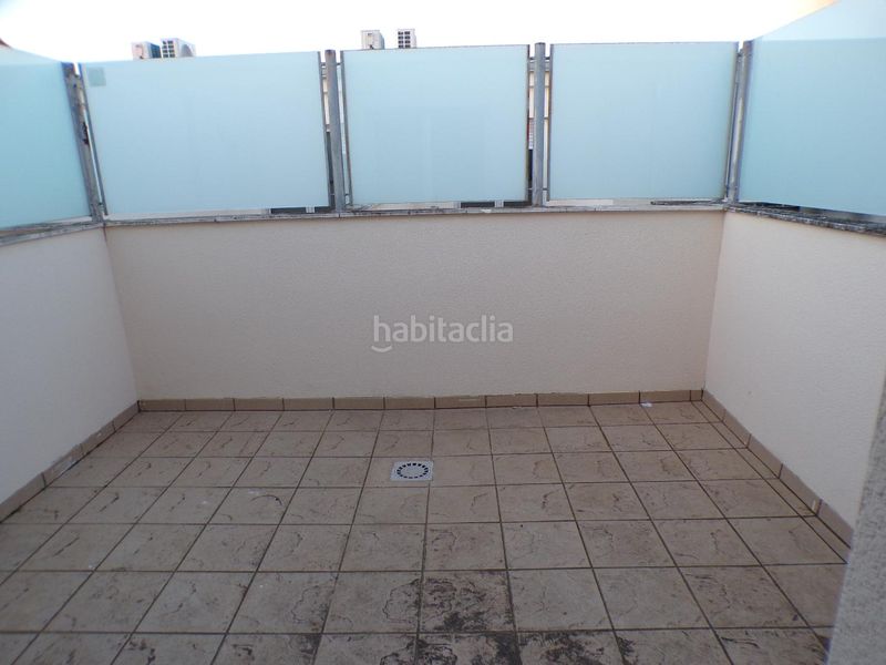 Foto 53003b29-d9eb-4686-b5bc-a71e61ca884e. Pis amb piscina a Pobla Llarga (la)